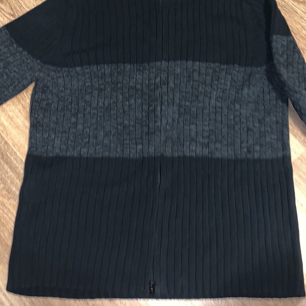Express Sweater Size Large - Picture 3 of 6